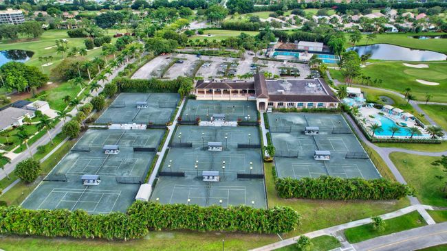 6700 Versailles Ct, Condo with 3 bedrooms, 3 bathrooms and null parking in Lake Worth FL | Image 87