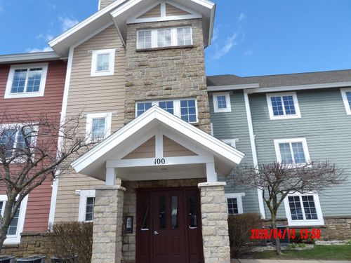 1246 Sunnyside Dr, Cadillac, MI, 49601-8725 | Card Image