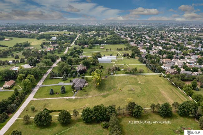 4606 S 184 Th Plz, House other with 4 bedrooms, 6 bathrooms and 3 parking in Omaha NE | Image 5