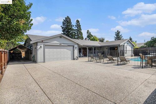 3622 Delancey Ln, Concord, CA, 94519-2357 | Card Image