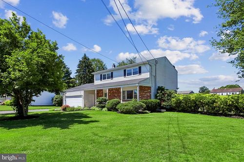 56 Whitehall Rd, Hamilton, NJ, 08690-3143 | Card Image