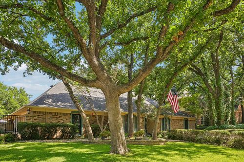 6102 Waterview Dr, Arlington, TX, 76016-2046 | Card Image