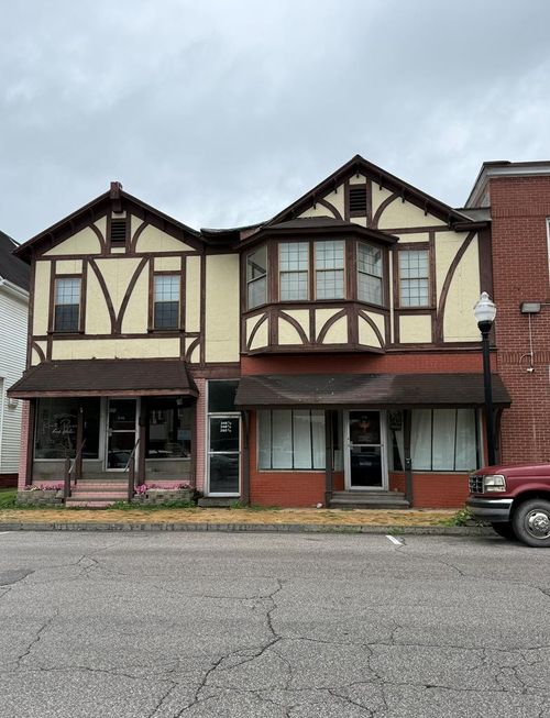 346.5-350 Main, New Martinsville, WV, 26155 | Card Image