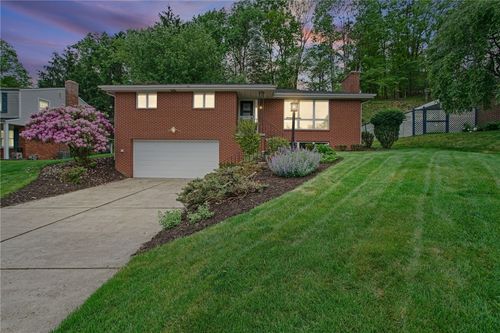 1498 Parkview Dr, Allison Park, PA, 15101-1726 | Card Image