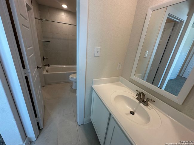 163 Abigail Aly, House other with 5 bedrooms, 3 bathrooms and null parking in San Antonio TX | Image 24