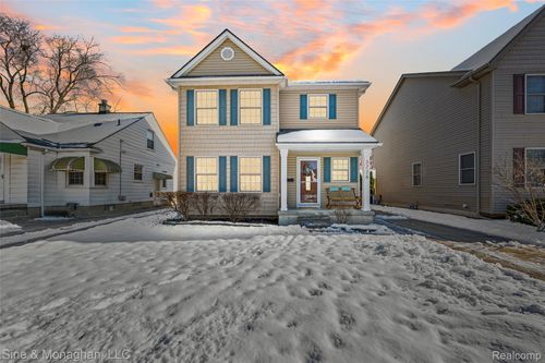 3728 Phillips Ave, Berkley, MI, 48072-1423 | Card Image