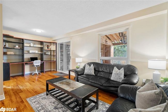 462 Haines St, House other with 3 bedrooms, 3 bathrooms and 3 parking in Beeton ON | Image 17