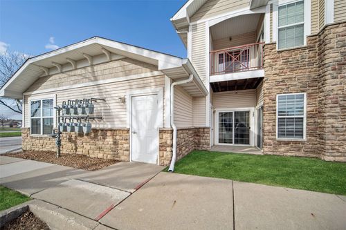 102-1313 Se University Ave, Waukee, IA, 50263-8419 | Card Image