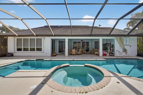 6403 Brandon St, West Palm Beach, FL, 33418-1494 | Card Image