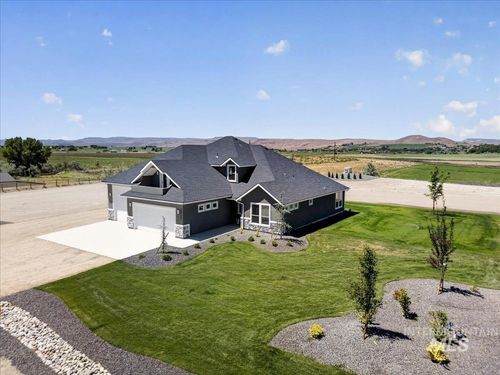 25773 Clydesdale Ln, Parma, ID, 83660-4501 | Card Image