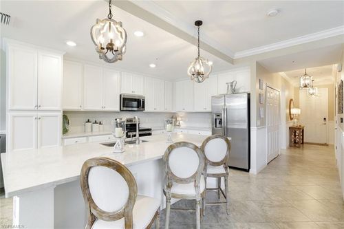 5313-9590 Trevi Ct, NAPLES, FL, 34113 | Card Image