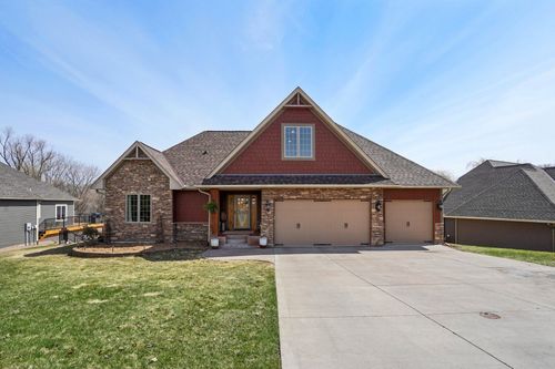29411 Morningside Ct, Lindstrom, MN, 55045-9523 | Card Image