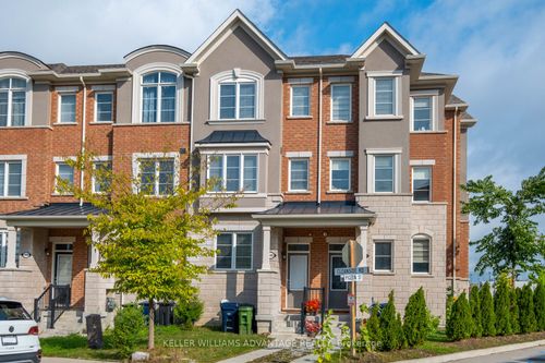 148 Cleanside Rd, Toronto, ON, M1L0J3 | Card Image