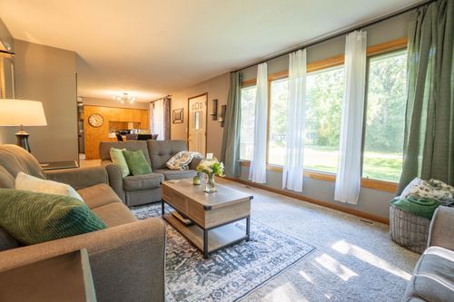 1906 Rachel Dr Ne, Alexandria, MN, 56308-7523 | Card Image