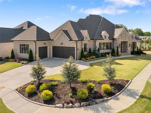 2825 Cork St, Braselton, GA, 30517-1110 | Card Image