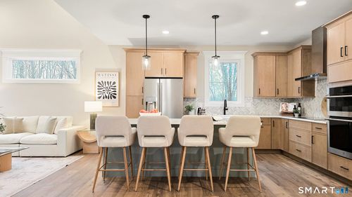 41-41 Summertime Circle, Stonington, CT, 06379 | Card Image