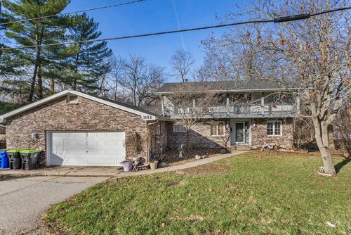 3153 Greenlake Dr, Decatur, IL, 62521-4828 | Card Image