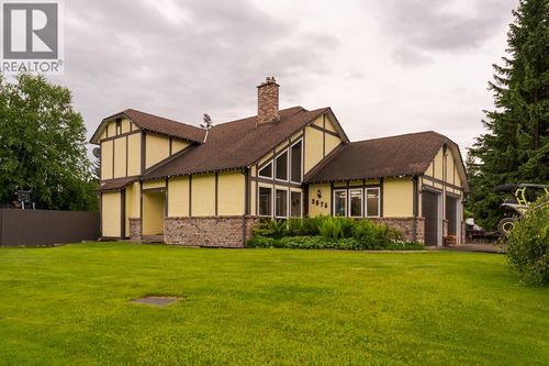 2675 Ridgeview Dr, Prince George, BC, V2K4C8 | Card Image