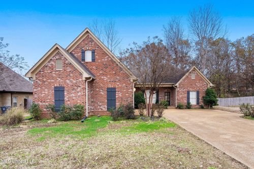 1770 Robertson Place Dr, Hernando, MS, 38632-2254 | Card Image