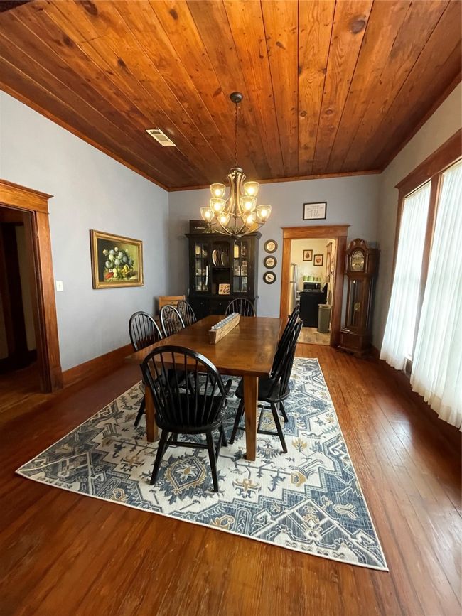 300 Nw 2 Nd St, House other with 2 bedrooms, 2 bathrooms and null parking in Hubbard TX | Image 12