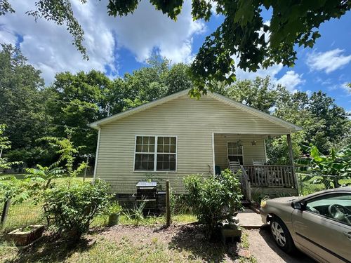 709 Mill St, Manchester, TN, 37355-1917 | Card Image