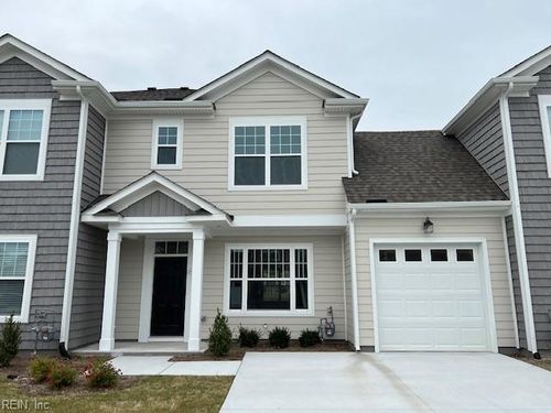 2015 Canning Pl, Chesapeake, VA, 23322-4439 | Card Image