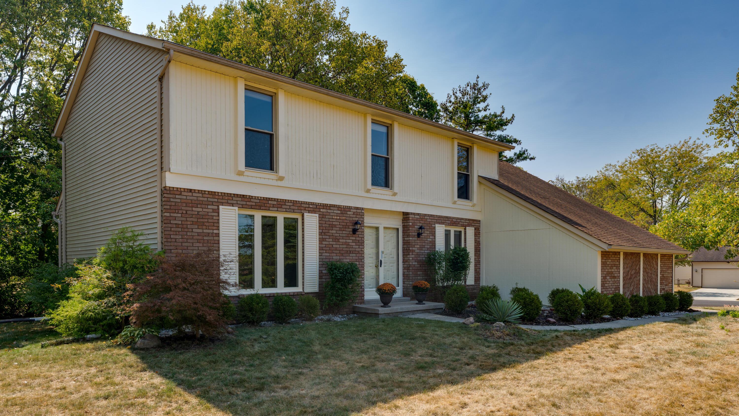 Crosset Hill Dr, Pickerington, OH 43147