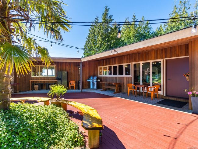 410 17 Th Ave, House other with 4 bedrooms, 5 bathrooms and 4 parking in Sointula BC | Image 16