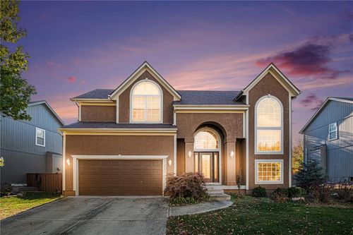 21609 W 61st St, Shawnee, KS, 66218-9470 | Card Image