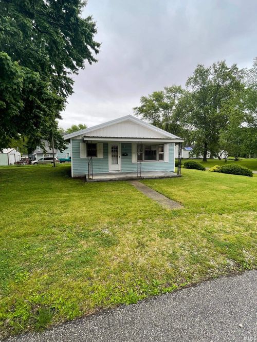 109 S 3rd St, Edwardsport, IN, 47528-5435 | Card Image