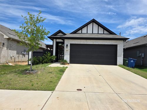 605 Presidio St, Aubrey, TX, 76227-4644 | Card Image