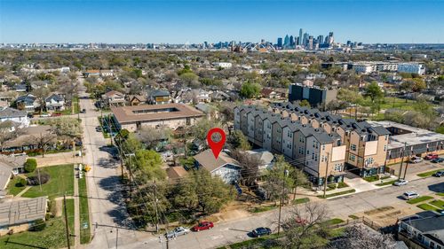 735 W 10th St, Dallas, TX, 75208-4991 | Card Image