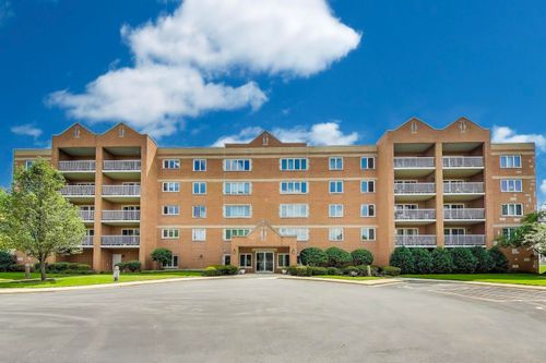 apt-508-7450 N Waukegan Rd, Niles, IL, 60714-4345 | Card Image