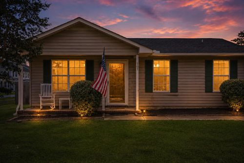101 Lacey Ct, Moncks Corner, SC, 29461-3594 | Card Image