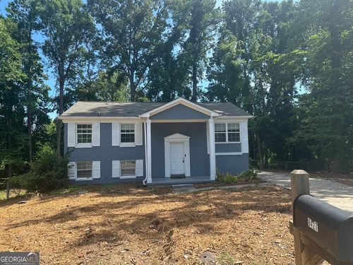 8427 Fredericksburg Ct, Jonesboro, GA, 30238-3425 | Card Image