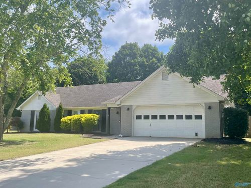 108 Eva Ct, Huntsville, AL, 35811-9524 | Card Image