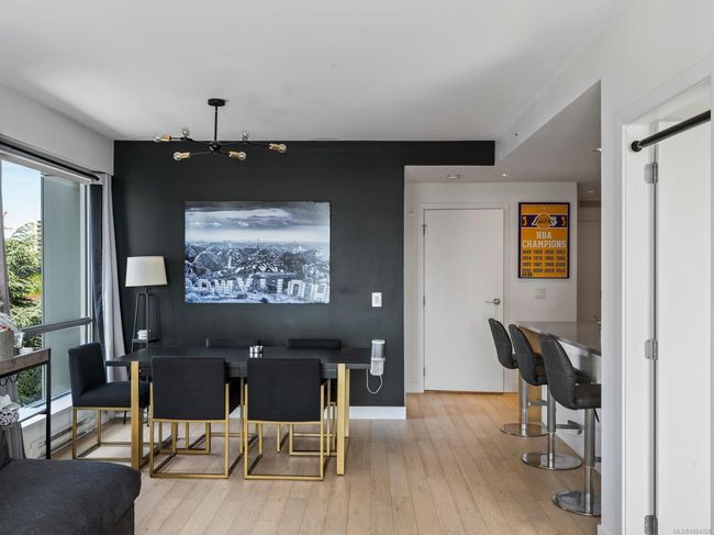 502 - 838 Broughton St, Condo with 2 bedrooms, 1 bathrooms and 1 parking in Victoria BC | Image 10