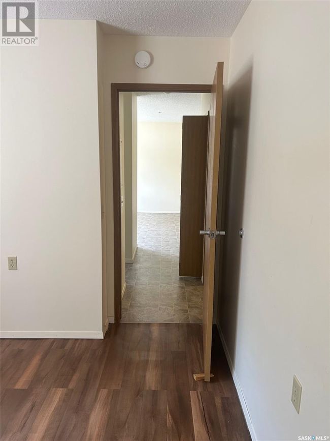 102 Mannor Dr, Condo with 1 bedrooms, 1 bathrooms and null parking in Nipawin SK | Image 16