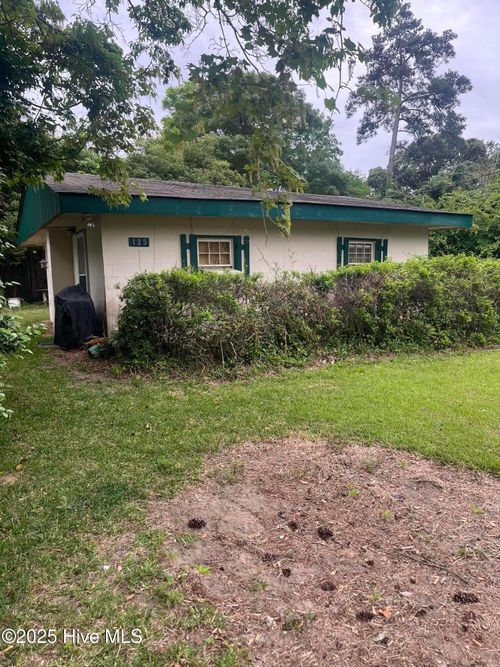 125 Oakwood Trl, Point Harbor, NC, 27964-9729 | Card Image