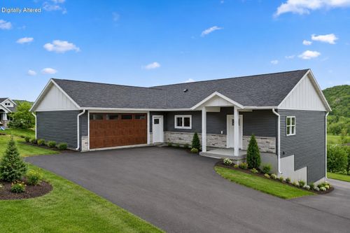 407 Gilbertson St, Chaseburg, WI, 54621-7700 | Card Image