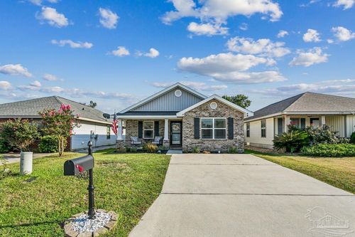 143 Cottage View Dr, Pensacola, FL, 32507-2408 | Card Image
