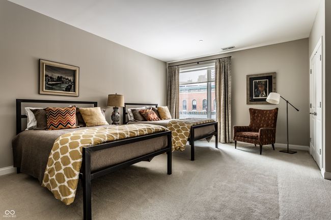 UNIT-204 - 333 Massachusetts Ave, Condo with 2 bedrooms, 2 bathrooms and null parking in Indianapolis IN | Image 32