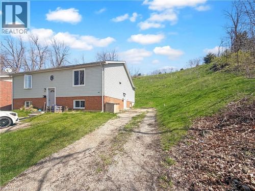 a-47 Walnut Street, Paris, ON, N3L2J4 | Card Image