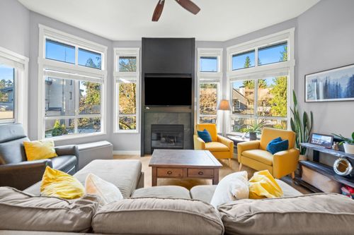 311-1150 Lynn Valley Rd, North Vancouver, BC, V7J1Z9 | Card Image