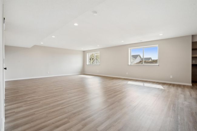 2714 Autumn Woods Dr, House other with 5 bedrooms, 3 bathrooms and null parking in Cedar Falls IA | Image 31