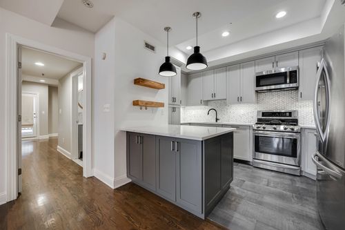 5-829 Washington St, Hoboken, NJ, 07030-7046 | Card Image