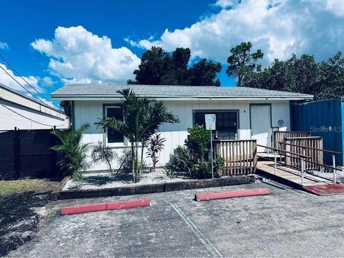 1254 Piney Rd, NORTH FORT MYERS, FL, 33903-3820 | Card Image