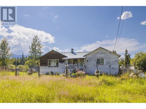 8189 Loos Road, Mcbride, BC, V0J3E0 | Card Image