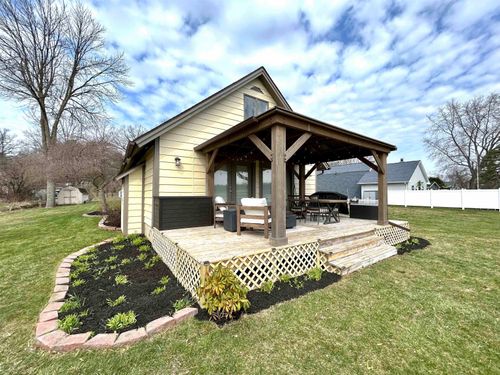 4798 N Verity Rd, Sanford, MI, 48657-9391 | Card Image