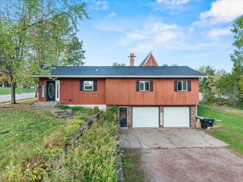 104 W Begley St, Greenwood, WI, 54437-9408 | Card Image